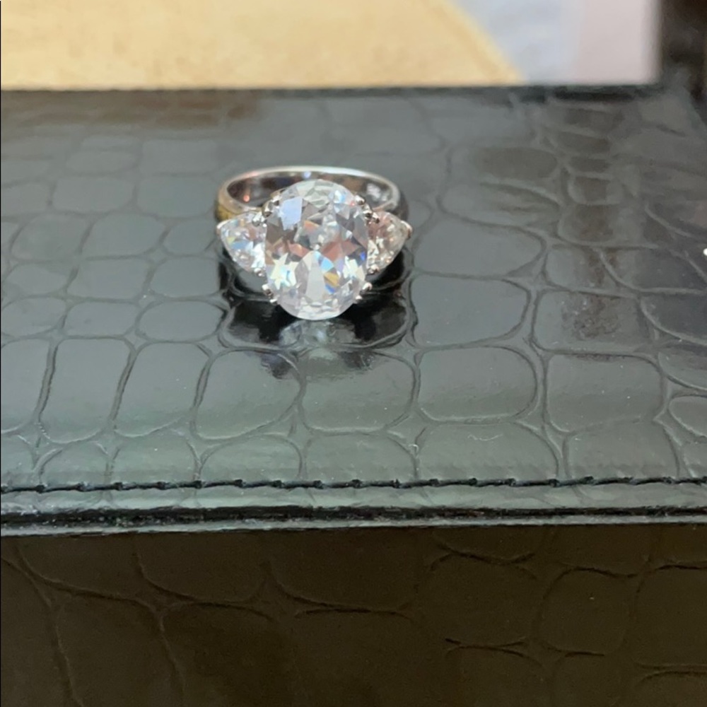 Diamond Cubic Zirconia Silver Ring Size 7 1/2